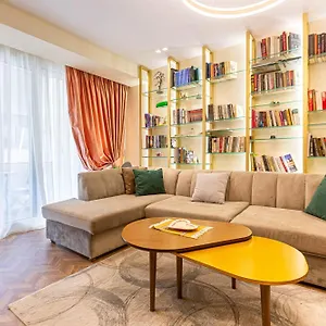 Center Fame House , Tirana Albanië