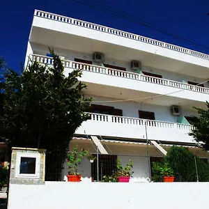 Renato Apartament